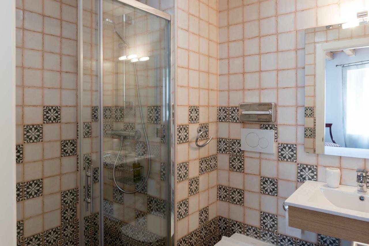 Apartamentos Rosario 1 Cádiz Exteriör bild